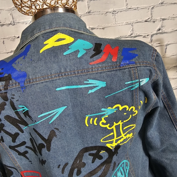 Graffiti Denim Jacket NWT - Picture 6 of 11